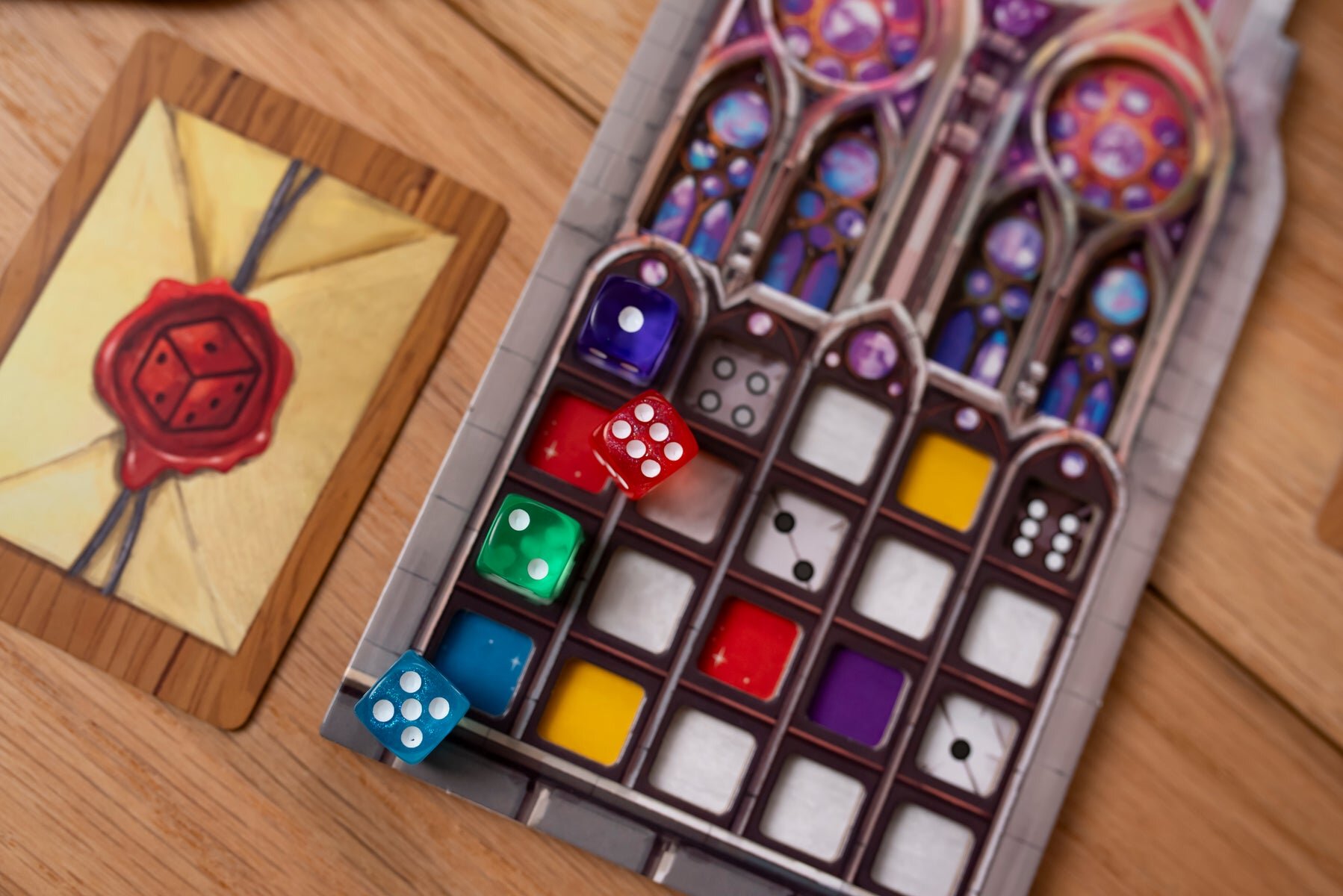 Sagrada Panorama Expansion Adds Sixth Player This April